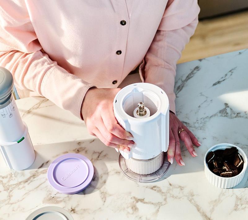 Cuisinart FastFreeze Frozen Treat Maker with Pints