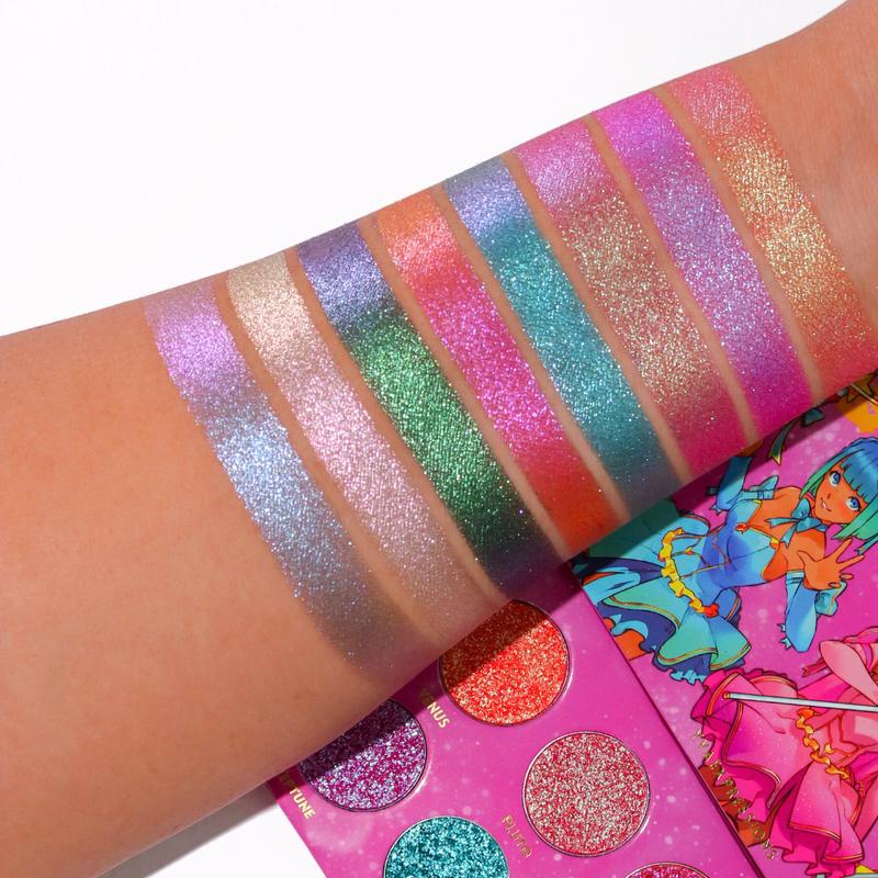 Aurora Glow Eyeshadow Palette 🌈 | Duochrome Shimmer & Sparkle